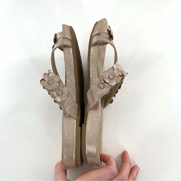 Madeline Stuart sandals 6.5 rose gold metallic floral toe ring costal granny - Picture 6 of 14